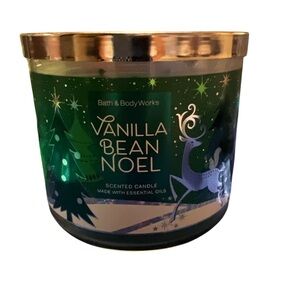 Bath & Body Works Vanilla Bean Noel Candle - Green and Gold